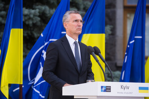 Столтенберг про вступ України до НАТО: це питання не 