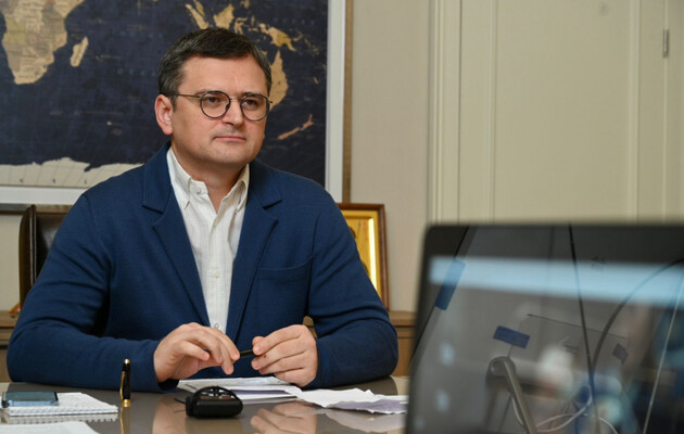 Кулеба закликав українців повернутися з-за кордону і «допомогти боротися»