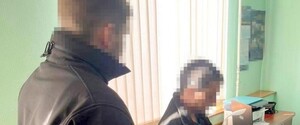 Ремонтував танки росіян та «здавав» тих, хто чинив їм опір. СБУ затримала жителя Харківщини