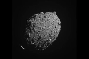 Астероид, в который врезался DART, может «исцелять» сам себя