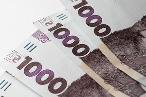 Зняття готівки у банкоматах: як ліміт відрізняється у різних банках України