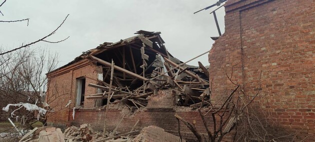 Війська РФ поранили людину на Харківщині, внаслідок обстрілів пошкоджені будинки