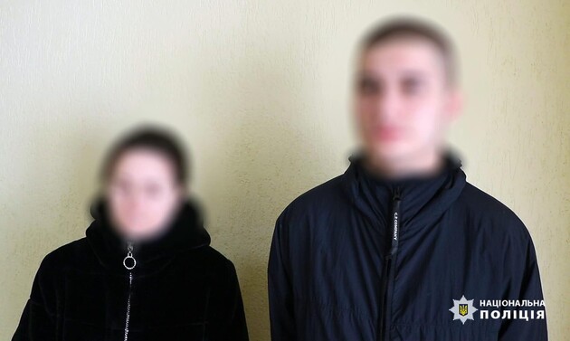 В Івано-Франківську затримали юнаків, які нападали на перехожих