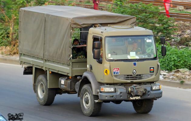 Литва надасть Україні частину замовлених для себе військових вантажівок
