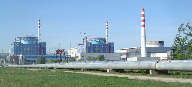 Хмельницкая АЭС впервые заработает на американском ядерном топливе: завезена первая партия