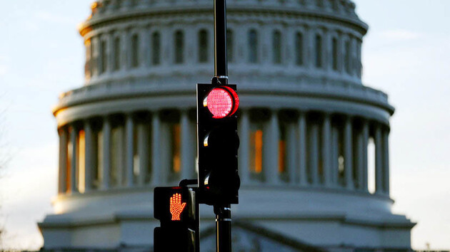 Шатдаун скасовується: в останню мить Сенат США ухвалив законопроект про витрати