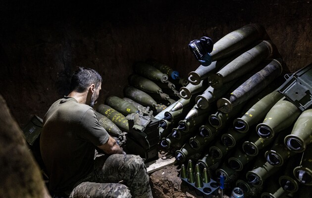 Россия производит втрое больше артиллерийских снарядов, чем США и Европа для Украины ‒ CNN