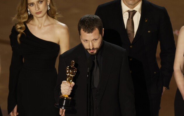 Мстислав Чернов получил "Оскар" за "20 дней в Мариуполе"