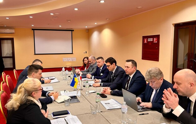 Українські та польські урядовці обговорили транспортний безвіз з ЄС: про що домовилися