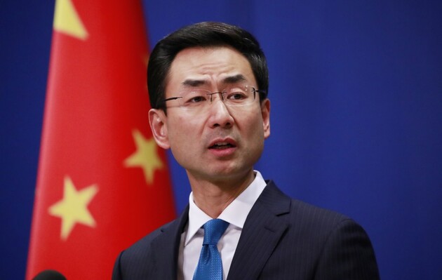 Китай заявил, что готов содействовать мирным переговорам Украины и РФ
