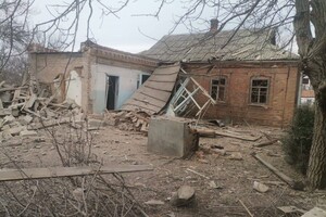 Захватчики более 250 раз ударили по Запорожской области за сутки, погибла женщина