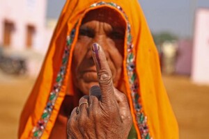 Фиолетовые пальцы и несмываемые чернила — как проходят выборы в Индии