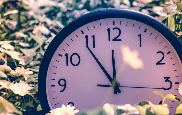 Літній час: як дізнатися котра година