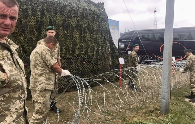 Пограничники предупредили об очередях на польско-украинской границе