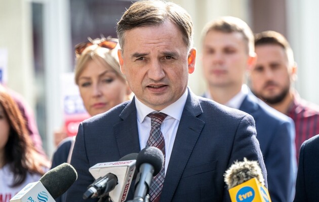 Польские правоохранители провели обыски у бывшего министра юстиции