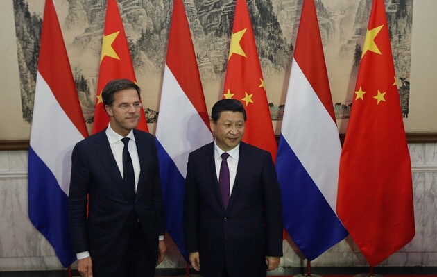 Си Цзиньпин во время переговоров с премьером Нидерландов предостерег от 
