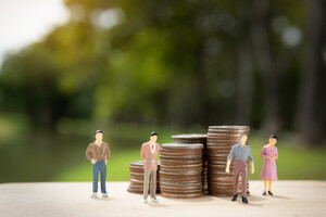 Благодійна пенсійна пожертва: які дані потрібно мати