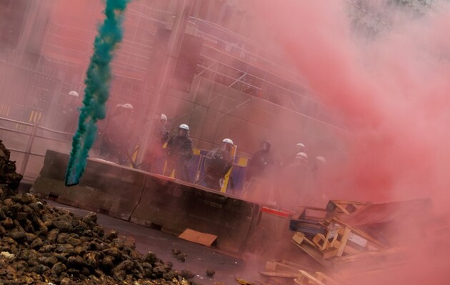 Протест фермерів біля Ради сільського господарства та рибальства в Брюсселі, Бельгія, 26 березня 2024 року