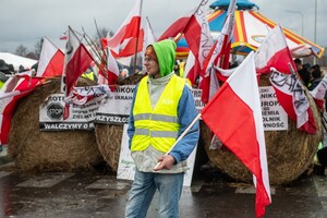 Протесты фермеров в Польше способствуют российским операциям влияния — The Economist