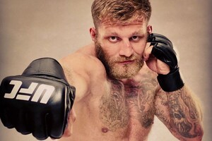 Российский боец MMA выразил желание воевать за Украину