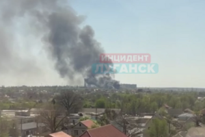 В Луганске «прилетело» по скоплению техники возле машиностроительного завода – росСМИ