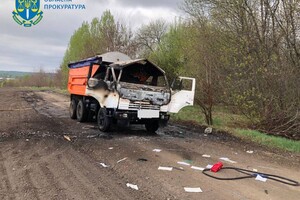 Войска РФ атаковали дроном грузовик в Сумской области