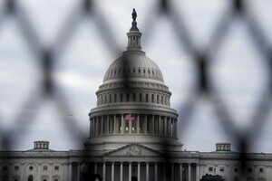 91 конгрессмен призвал спикера Джонсона вынести вопрос помощи Украине и Израилю на голосование 15 апреля