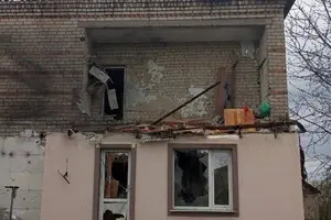 Війська РФ поранили людину на Херсонщині, внаслідок ворожих обстрілів пошкоджені будинки