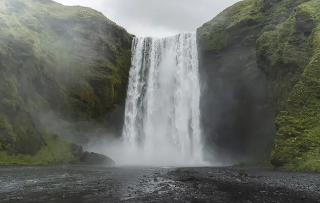Самый большой водопад в мире: где он находится и можно ли его увидеть