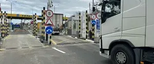 Польша прекратила блокирование одного из самых больших пунктов пропуска: таможенники и пограничники