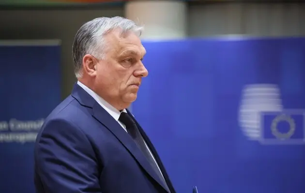 Орбан борется с бывшим союзником, который стал для него врагом – FT