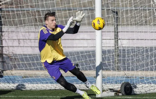 Андрей Лунин