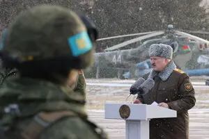 Білоруські військові зможуть брати участь у бойових діях на боці дружніх держав