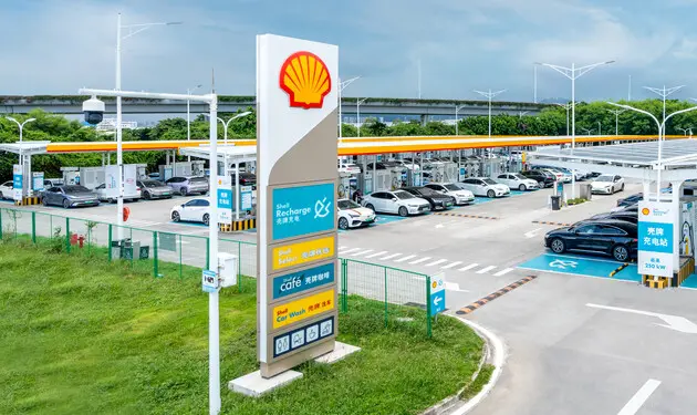 Сеть АЗС Shell в Украине будут продавать с аукциона, потому что ФГИУ хочет наибольшую цену за 118 станций
