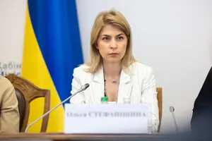 Принудительно возвращать в Украину мужчин не будут – Стефанишина