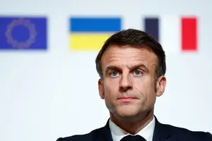 Франция думала бы об отправке войск в Украину, если бы Россия прорвала оборону ВСУ и Киев попросил об этом — Макрон