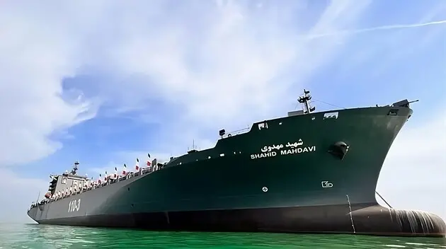 Иранский военный корабль впервые пересек экватор