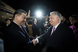 Орбан: Венгрия поддерживает китайский мирный план по войне в Украине