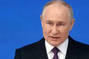 Путін краще за інших готується до тривалої війни — Bloomberg