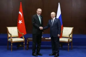 Як Туреччина стала місцем Путіна для продажу замаскованого палива в ЄС — Politico 