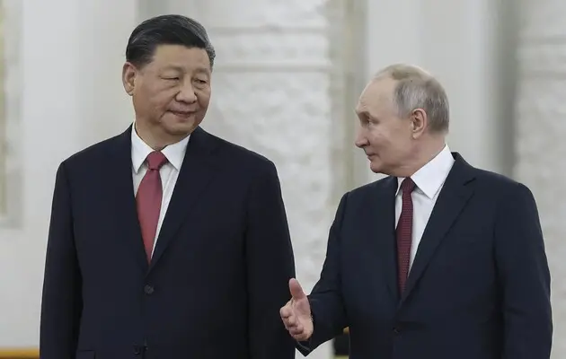 Готов ли Си Цзиньпин и дальше поддерживать войну России против Украины ‒ BBC