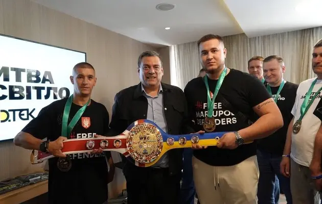 Битва за свет: президент WBC Сулейман поздравил украинских ветеранов и выразил им уважение