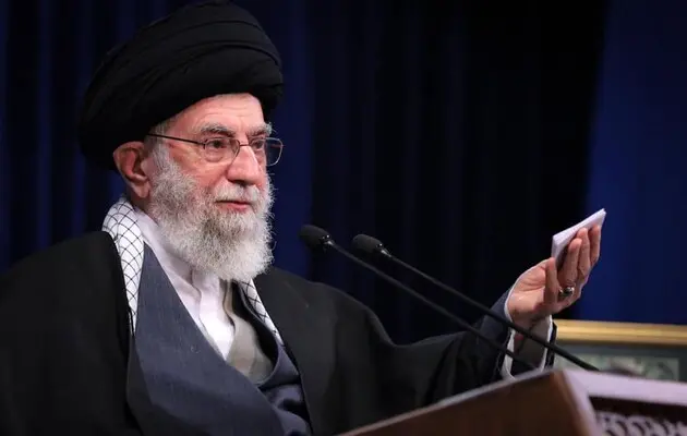 Смерть Раїсі не матиме помітного впливу на політику Ірану. Головний там аятола Хаменеї — FT