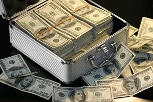 Державний борг України перевищив 6 трильйонів гривень