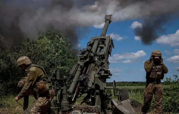Украинские артиллеристы, фото иллюстративный
