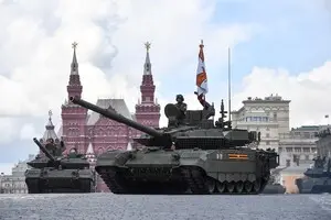 У Британії пояснили, чому росіяни вдруге поспіль скасували «танковий біатлон»