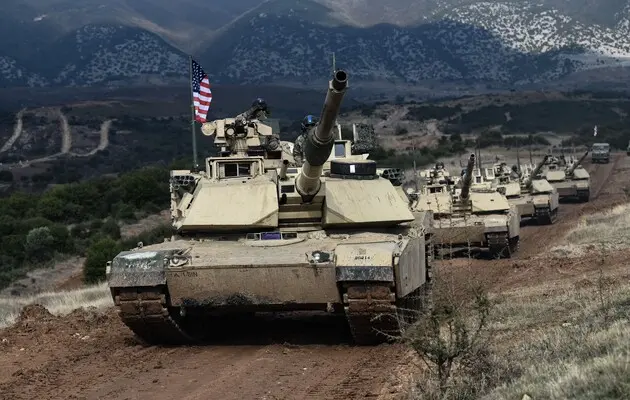Украинские солдаты говорят, что танки Abrams, предоставленные США, сделали их мишенями для российских ударов — CNN