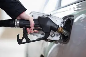 Бензин подорожчає: профільна асоціація підтримала акцизний законопроєкт 