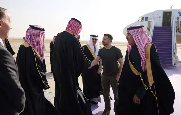 Зеленський відвідає Саудівську Аравію — ЗМІ