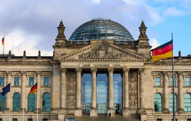 В Германии призывают активизировать 900 тысяч резервистов